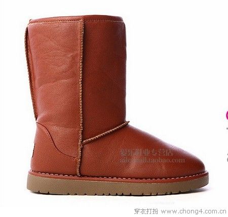 厚植绒雪地靴 给双脚温暖冬季